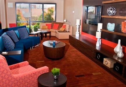 фото отеля Courtyard by Marriott Bowling Green Convention Center