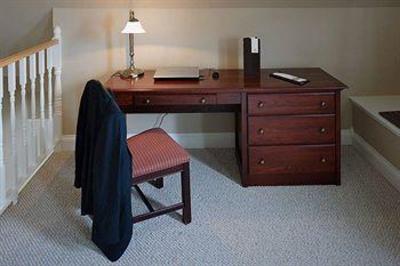 фото отеля Lunenburg Arms Hotel & Spa