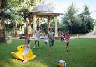 фото отеля Lakeside Chalet Apartments Mumbai
