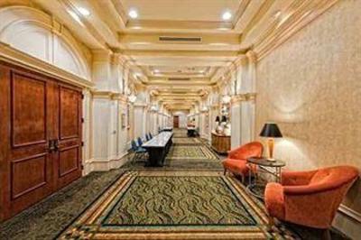 фото отеля Hilton Naples