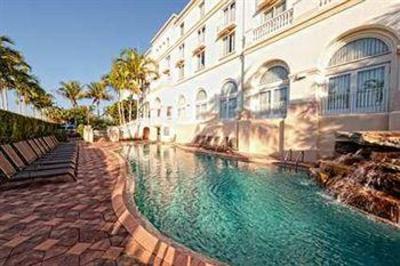 фото отеля Hilton Naples