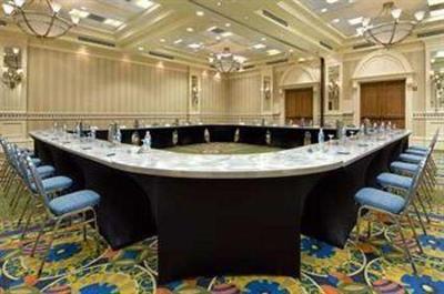 фото отеля Hilton Naples