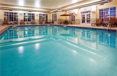 фото отеля Homewood Suites Minneapolis - New Brighton