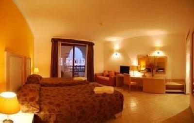 фото отеля Gorgonia Beach Resort