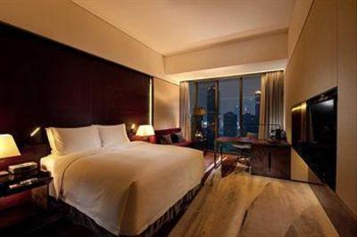 фото отеля Hilton Guangzhou Tianhe