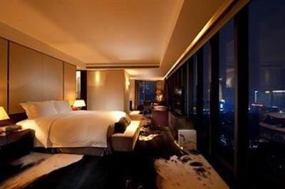 фото отеля Hilton Guangzhou Tianhe