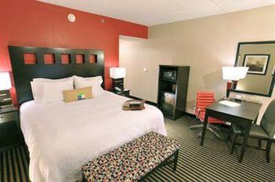фото отеля Hampton Inn Birmingham/Leeds