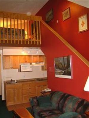 фото отеля Heffley Boutique Inn
