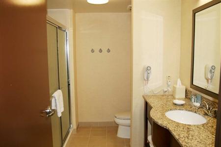 фото отеля Hampton Inn & Suites Lancaster