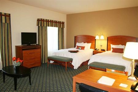 фото отеля Hampton Inn & Suites Lancaster