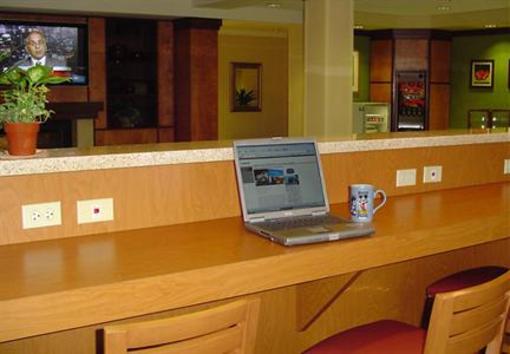 фото отеля Fairfield Inn & Suites Sacramento Airport Natomas