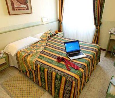 фото отеля Hotel Mistral Milan