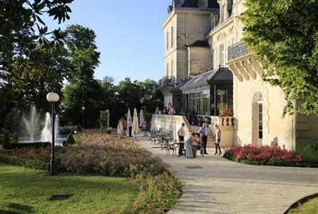 фото отеля Chateau De Mirambeau