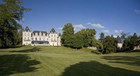 фото отеля Chateau De Mirambeau