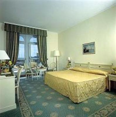 фото отеля Hotel Savoy Palace