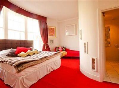 фото отеля Hotel Pelirocco
