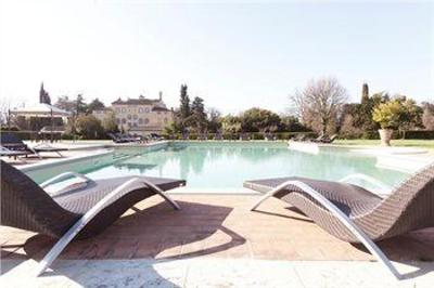 фото отеля Badia Di Campoleone Green Resort Capolona