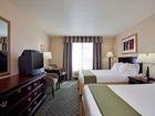 фото отеля Holiday Inn Express Lancaster (California)