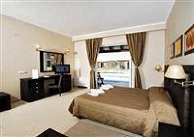 фото отеля Olympia Golden Beach