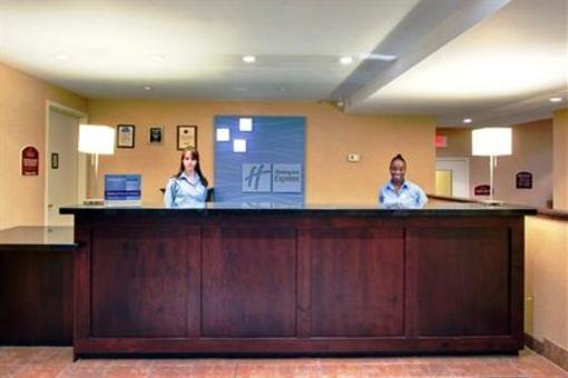 фото отеля Holiday Inn Express Hotel & Suites Collingwood - Blue Mountain