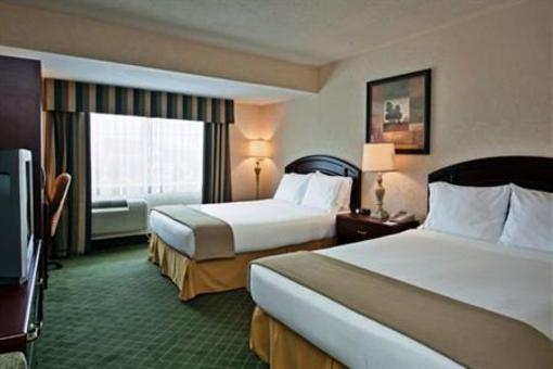 фото отеля Holiday Inn Express Hotel & Suites Collingwood - Blue Mountain