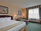 фото отеля Holiday Inn Express Hotel & Suites Collingwood - Blue Mountain