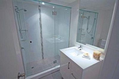 фото отеля Breakers Apartments Gold Coast