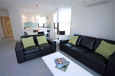 фото отеля Breakers Apartments Gold Coast