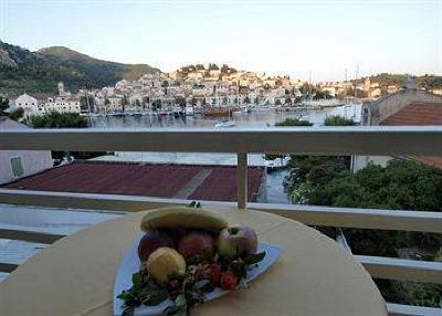 фото отеля Delfin Hvar Harborcourt Hotel