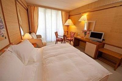 фото отеля Park Hotel Imperial