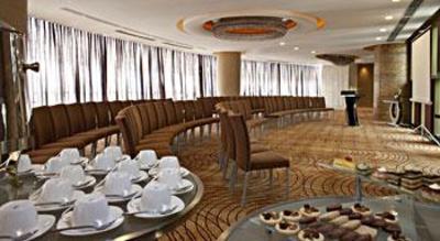 фото отеля Radisson Plaza Hotel Tianjin