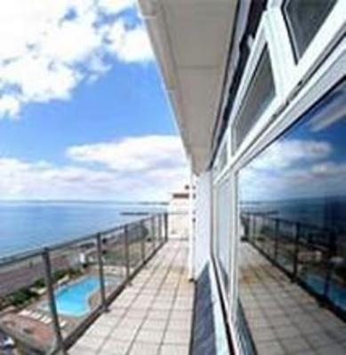 фото отеля Menzies East Cliff Court Bournemouth
