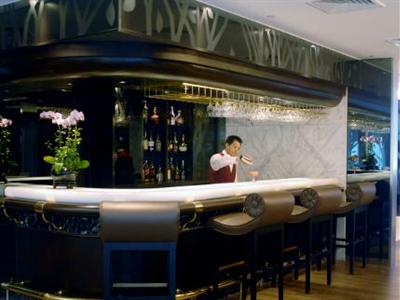 фото отеля Stanford Hillview Hotel