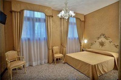 фото отеля Hotel Al Malcanton