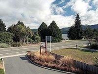 Red Tussock Motel