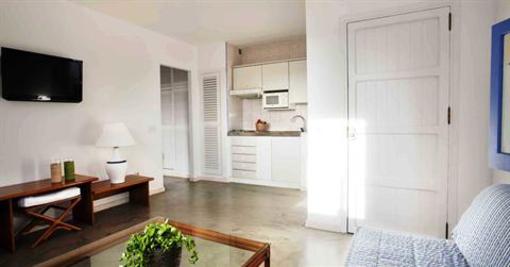 фото отеля Apartamentos Aviacio - Formentera Mar