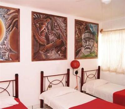 фото отеля Hostal Rojo