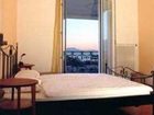 фото отеля Lausanne GuestHouse & Backpacker