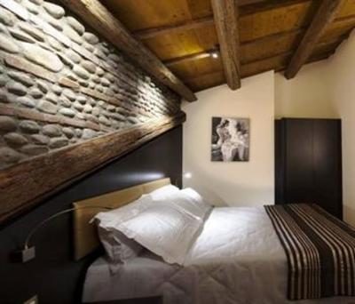 фото отеля Villa Solaris Hotel & Residence