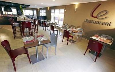фото отеля Campanile Hotel Chelles