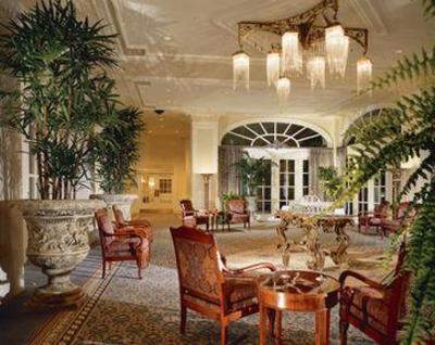 фото отеля The Fairmont Hotel Macdonald