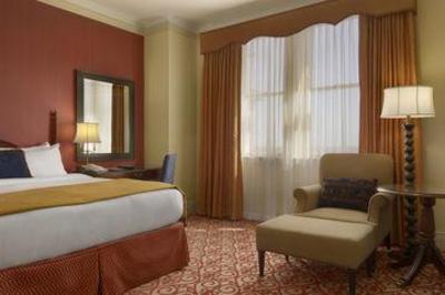 фото отеля The Fairmont Hotel Macdonald