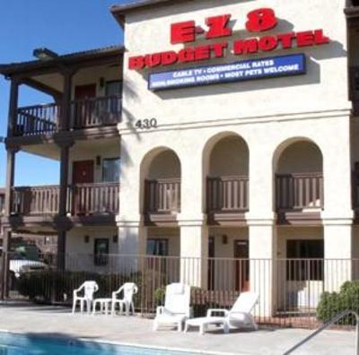 фото отеля EZ 8 Motel Lancaster