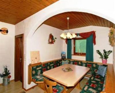 фото отеля Ferienwohnung Enzian