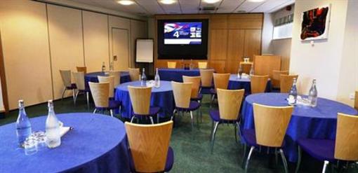 фото отеля De Vere Venues Orchard Hotel