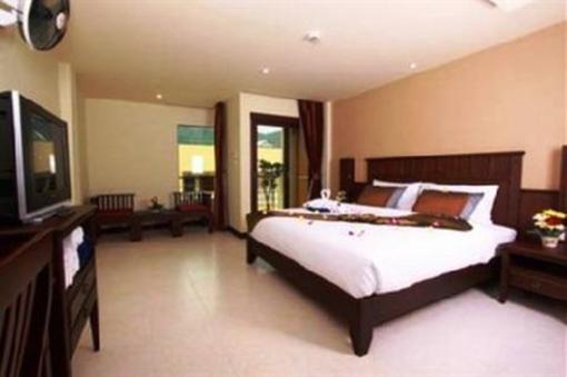 фото отеля Poppa Palace Hotel Phuket