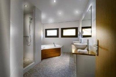 фото отеля Baud Hotel Bonne