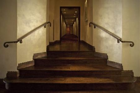 фото отеля Petit Ermitage