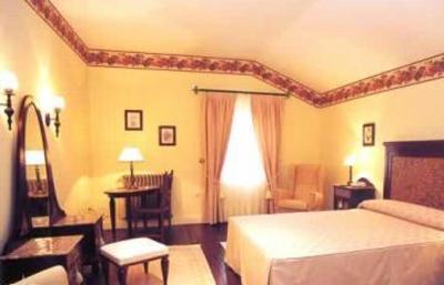 фото отеля La Real Labranza Villasevil Hotel Santiurde de Toranzo