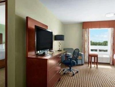 фото отеля Ramada Carlyle Sk